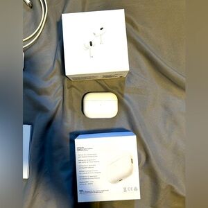 Apple AirPods